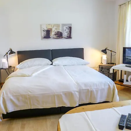 Chesa Ova Cotschna 303 By Interhome *