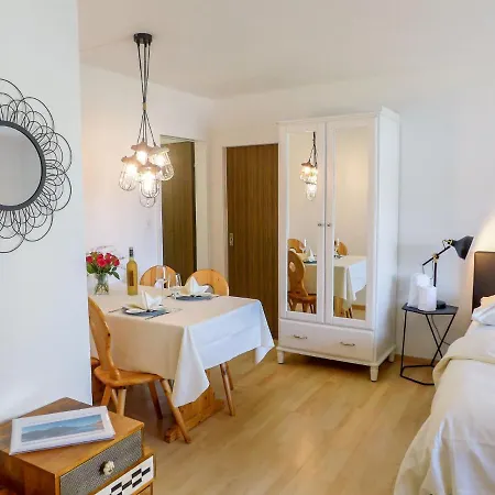 Chesa Ova Cotschna 303 By Interhome *